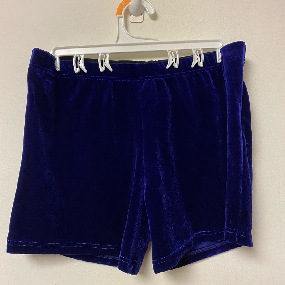 Jed North velvet shorts